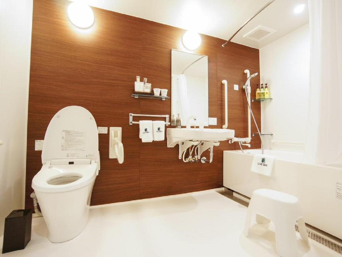 Hotel Livemax Himeji Shiyakusho Mae Екстер'єр фото